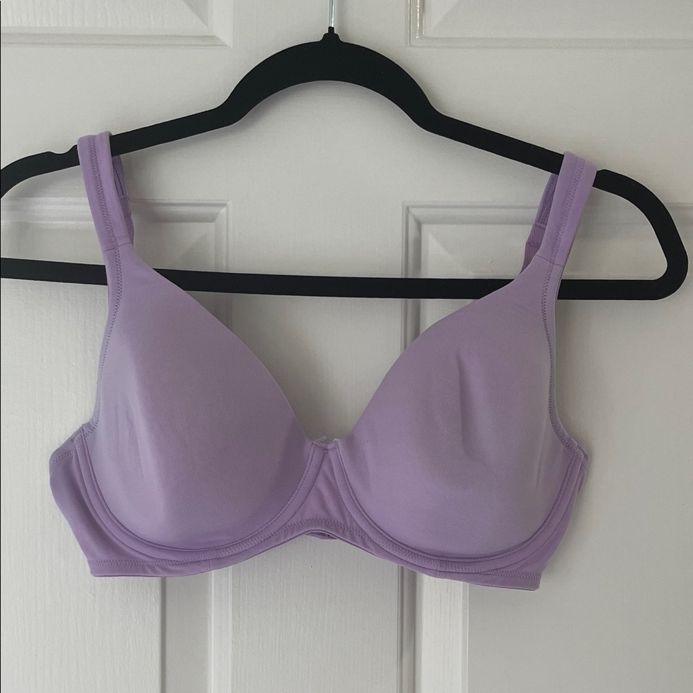 Victoria's Secret Light Purple Underwire Bra